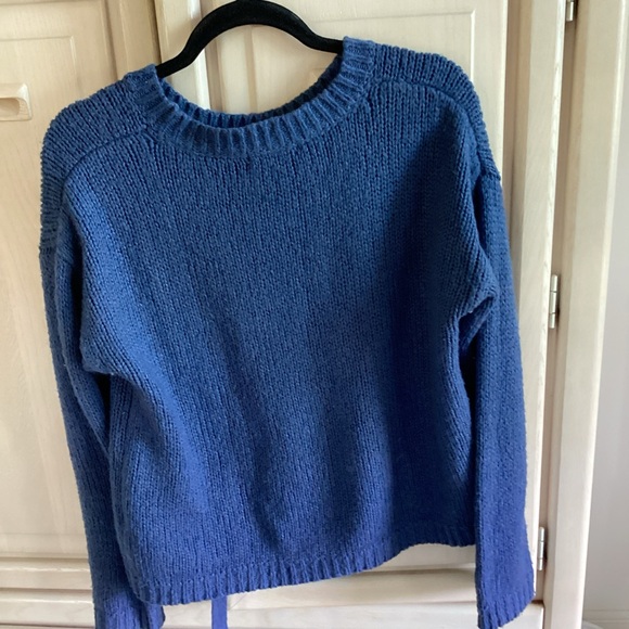Elan Sweater size M - Picture 3 of 10